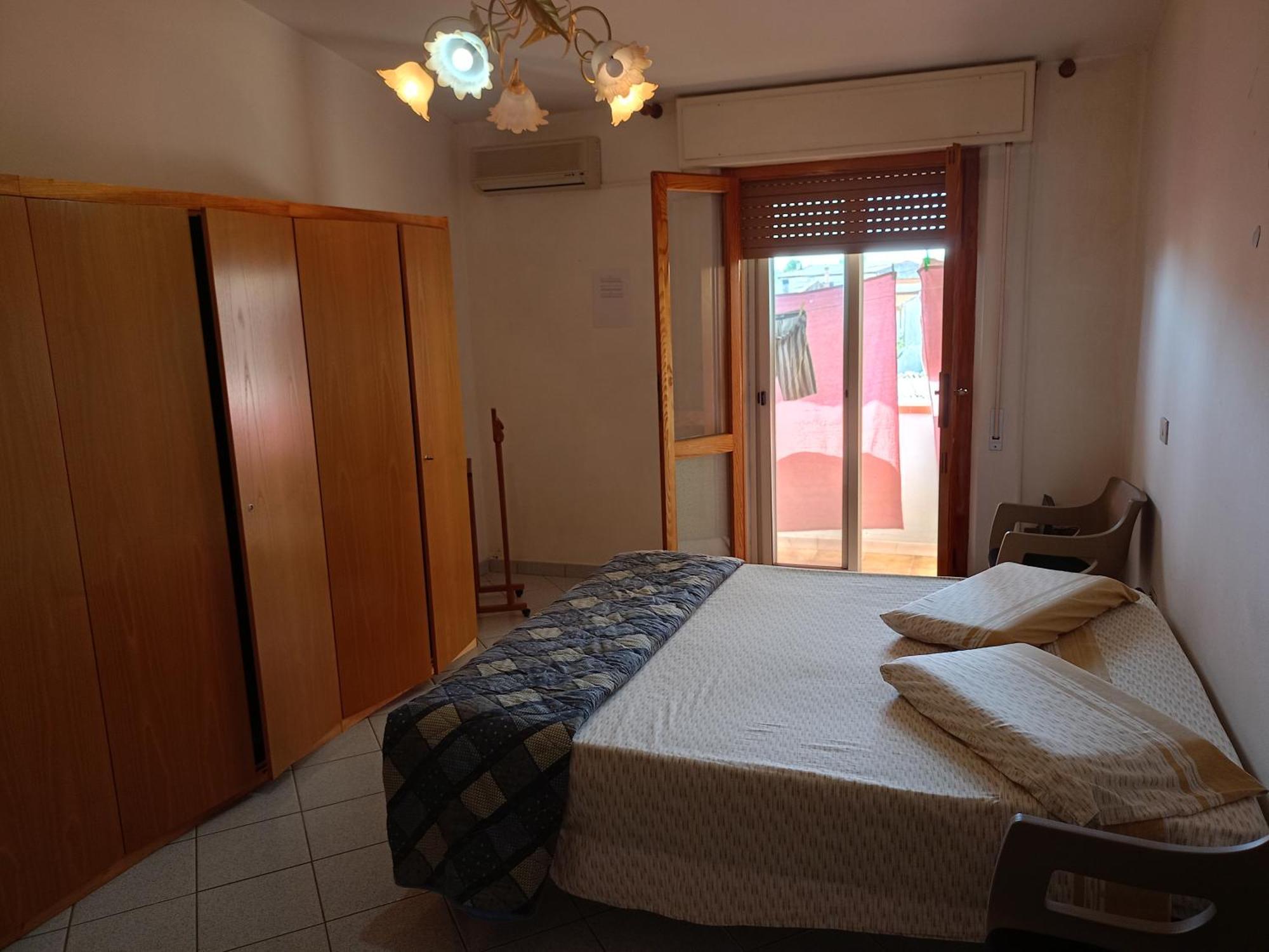 Appartamento Santa Giusta Buitenkant foto
